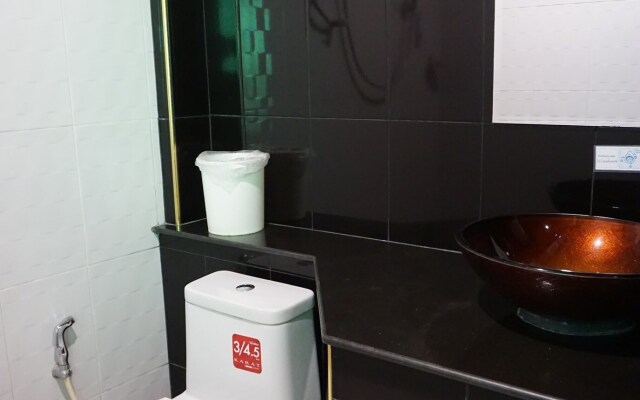 K-1 Modern Art Hotel