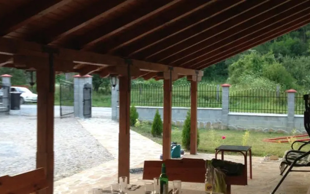 Mountain Paradise Guest House