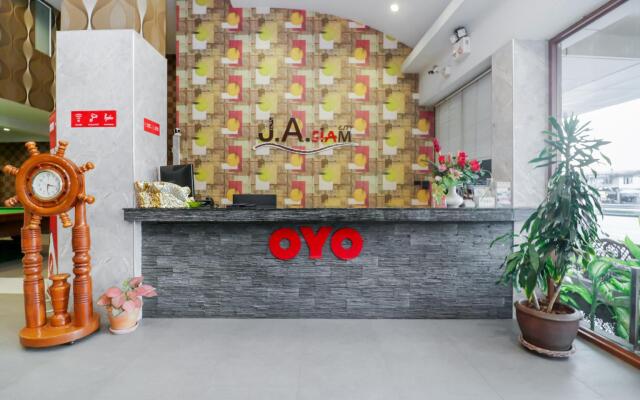Ja Siam City by OYO Rooms