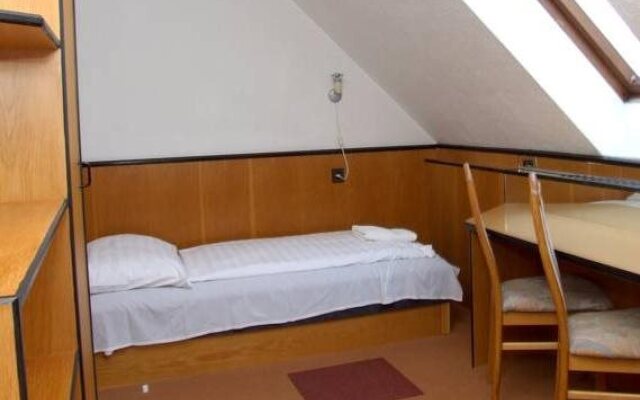 Dominika Apartmenthouse