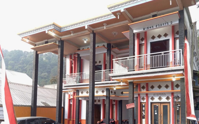 Villa Cahaya 2 Guci Mitra RedDoorz — 2-star hotel in Guci
