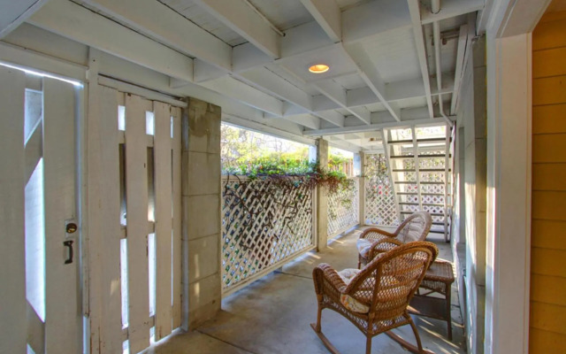 Bird Baldwin Magnolia Suite