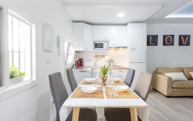 La Terraza del POETA by Cadiz4Rentals