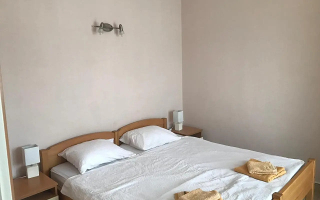 Apartmani Tomovic
