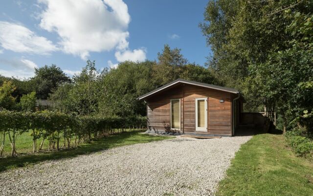 1 Streamside, Looe