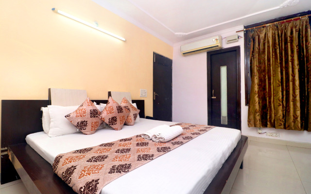 Gurjeet Guest House