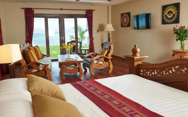 Sara Beachfront Boutique Resort