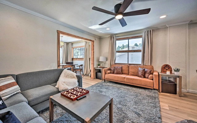 Flagstaff Cabin w/ Hot Tub & Fire Pit!