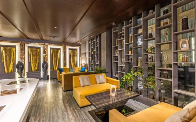 Sterling Palm Bliss - Rishikesh