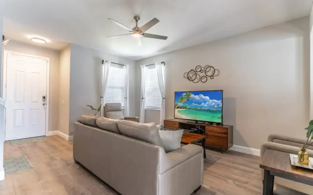 185 Windwood Bay