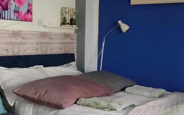 Joanna Double Room Villa 47 Youghal