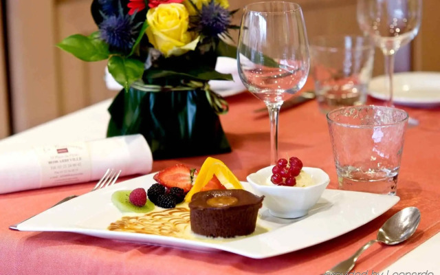 Hôtel Mercure Abbeville Centre - Porte de La Baie de Somme