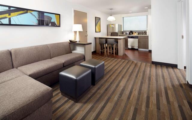 Hyatt House Denver/Lakewood at Belmar