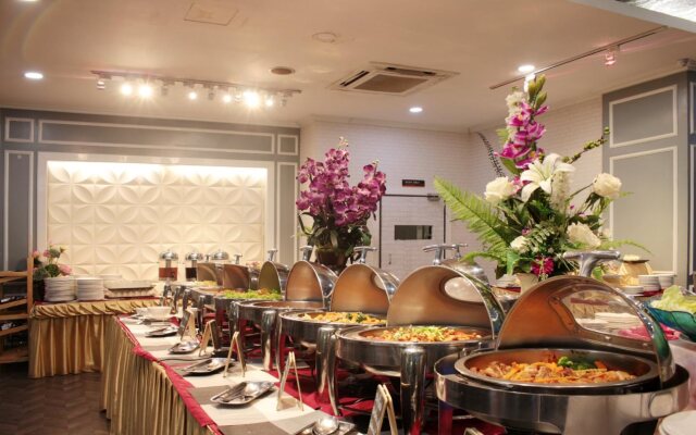 Picnic Hotel Bangkok