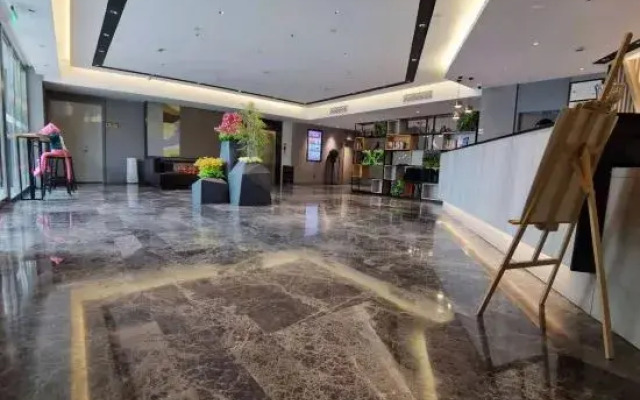 Homeinn Selected Hotel (Wuhan Jiedaokou Wushang Mengshidai)