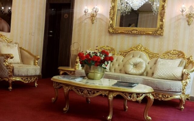 No. 1 Hotel
