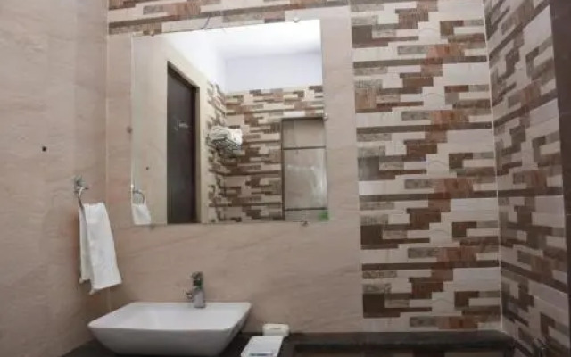 Hotel PoshLux