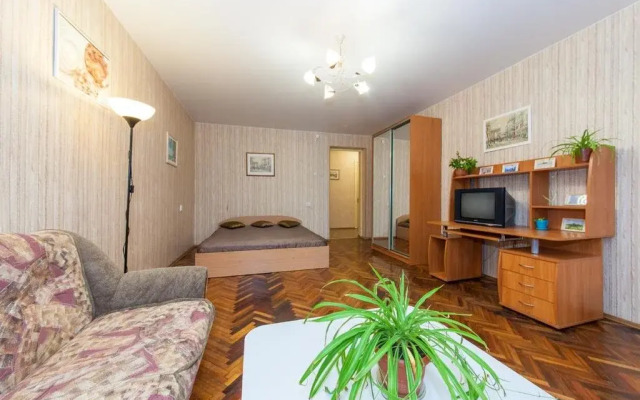 A-RENT On Naberezhnaya Griboedova