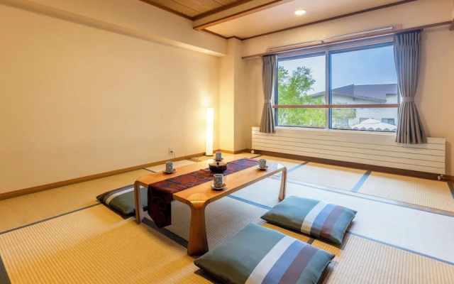 Hotel Ichinose – Guest Rooms – Yamanouchi