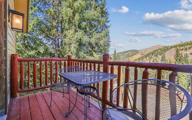 High Point Lodge 5 Bedroom Home by RedAwning