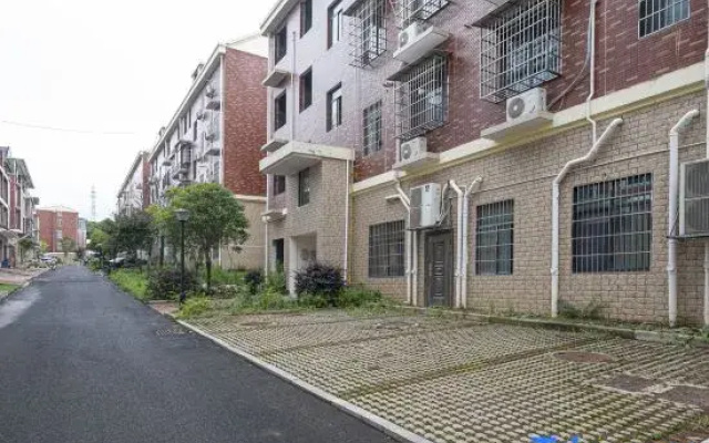 Zhuzhou Hengxin Business Hotel (Zhuzhou Fantawild Store)