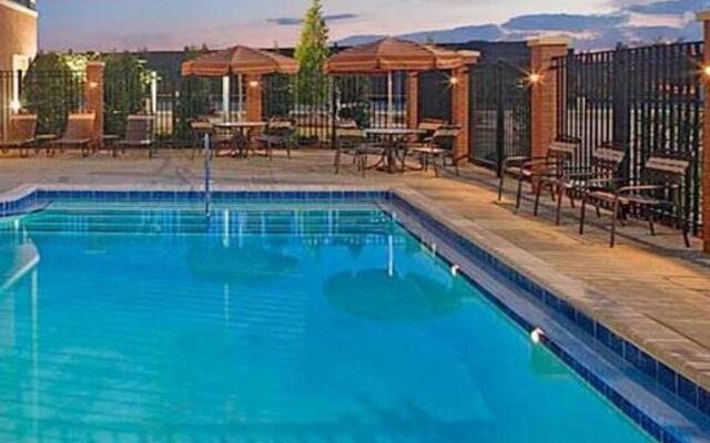 Hyatt Place Chantilly Dulles Airport-South