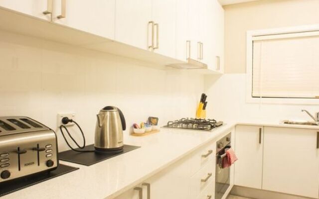 Amaaze Airport Serviced Apartments
