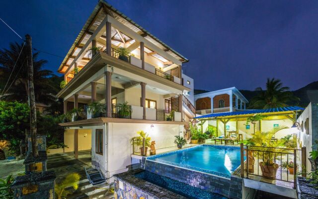 Blue Pearl Villa