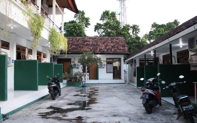 Pusana Village