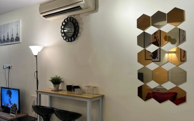 Ksl D'Esplanade Studio Apartment's 3