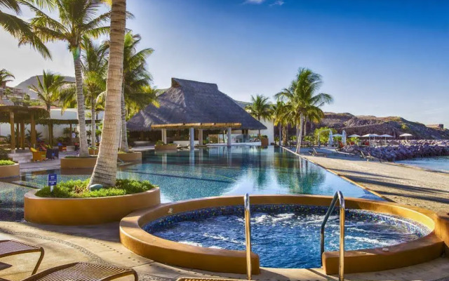 Costa Baja Resort & Spa
