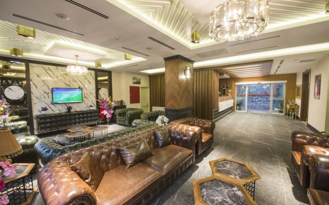 Jolnar Garden Hotel