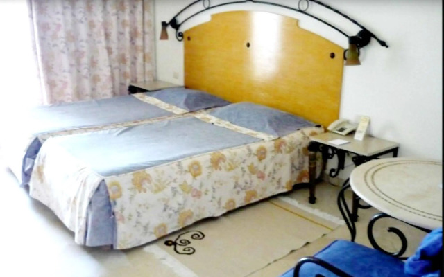 Hotel Yasmine Beach