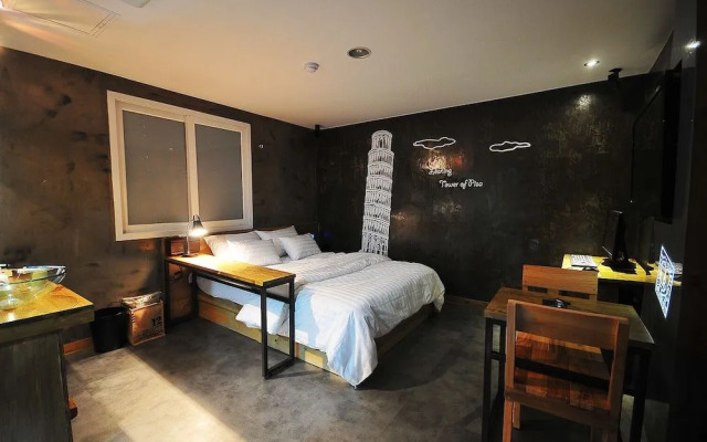 7 Motel