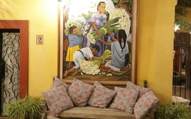 Casa Mia Suites