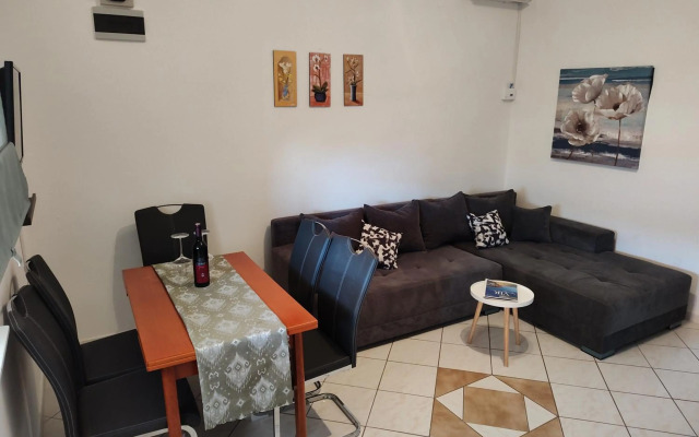 Edith's Olive Garden