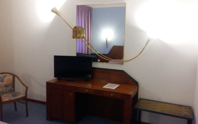 Hotel Cangrande Di Soave