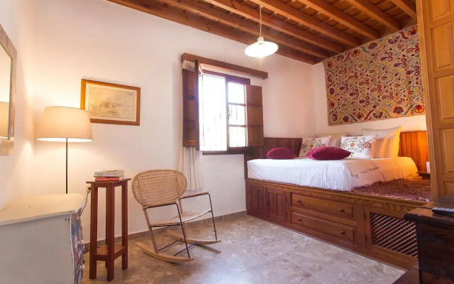 Thea Villas & Suite