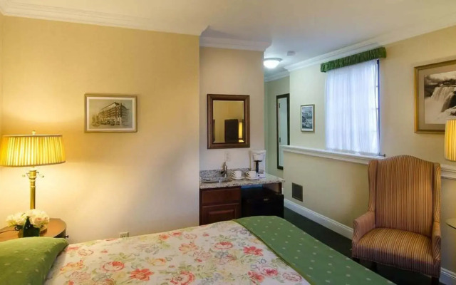 The Red Coach Inn