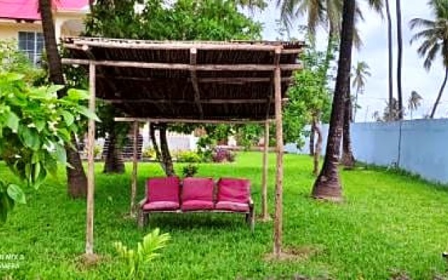 Pwani Beach Hotel & Apartments in Pwani Mchangani, Tanzania from 204$, photos, reviews - zenhotels.com