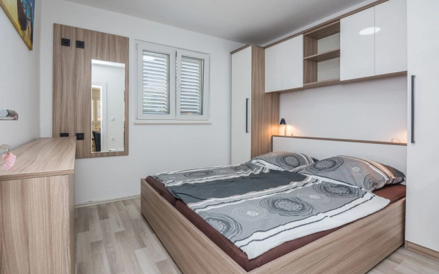 Apartments Loncar