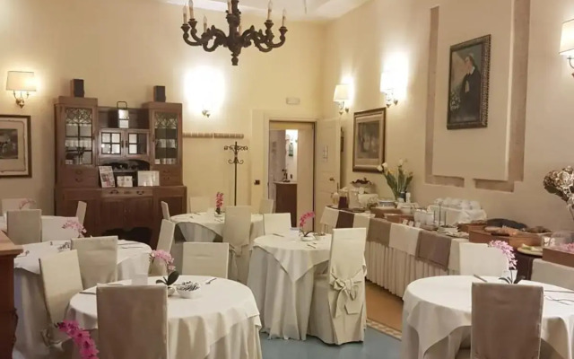 Domus Mariae Albergo