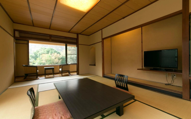 Shikanoyu Hotel – Guest Rooms – Komono