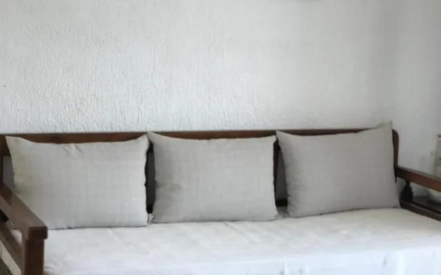 Elea Apartment