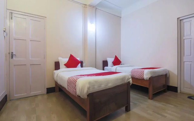 Oyo 22570 Amenity Guest House
