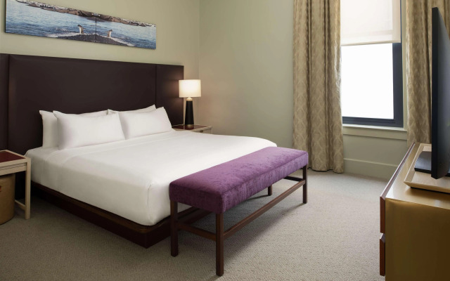 Hotel Savoy Kansas City, Tapestry Collection by Hilton