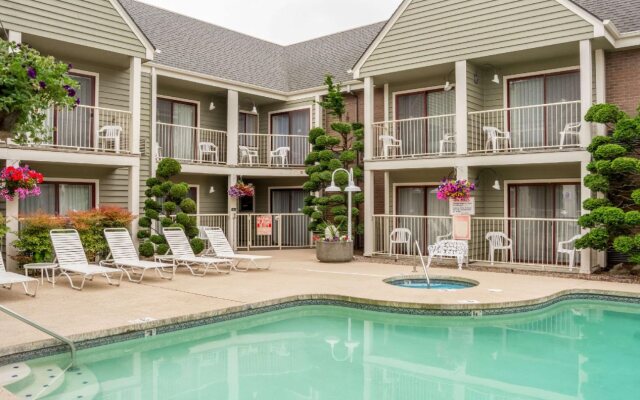 Clarion Inn