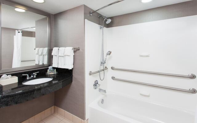 DoubleTree by Hilton Brunswick