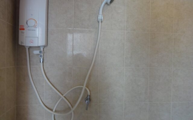 Moon Travel Guesthouse