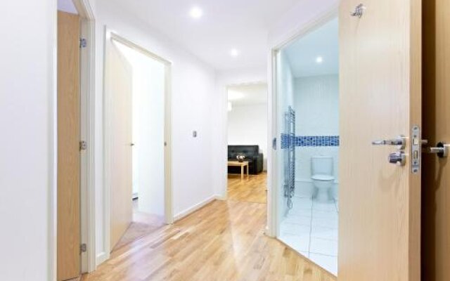 Borehamwood - Luxury 2 bed 2 bath apartment